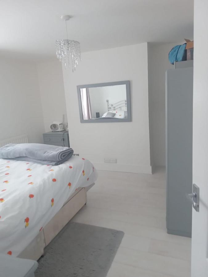29a Apartment *
